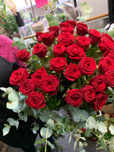 Charger l&#39;image dans la galerie, Bouquet de roses rouges
